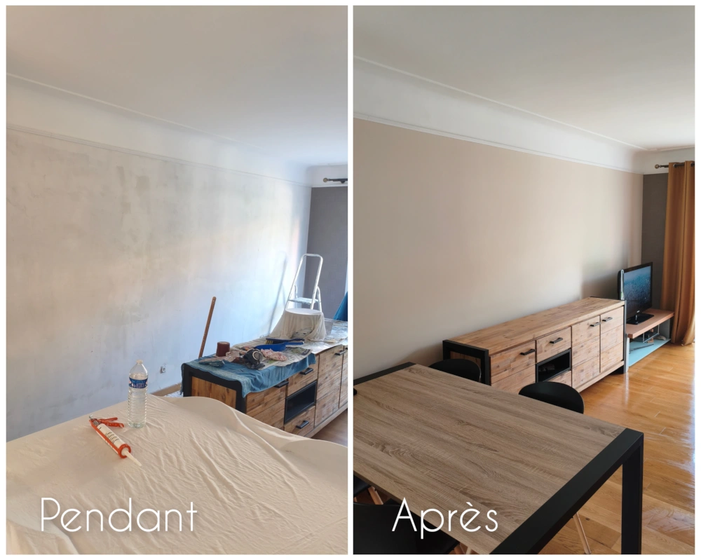 Mur d'un salon à Saint Cyprien detapissé, lissé, poncé et terminé avec une finition velours teintée beige clair